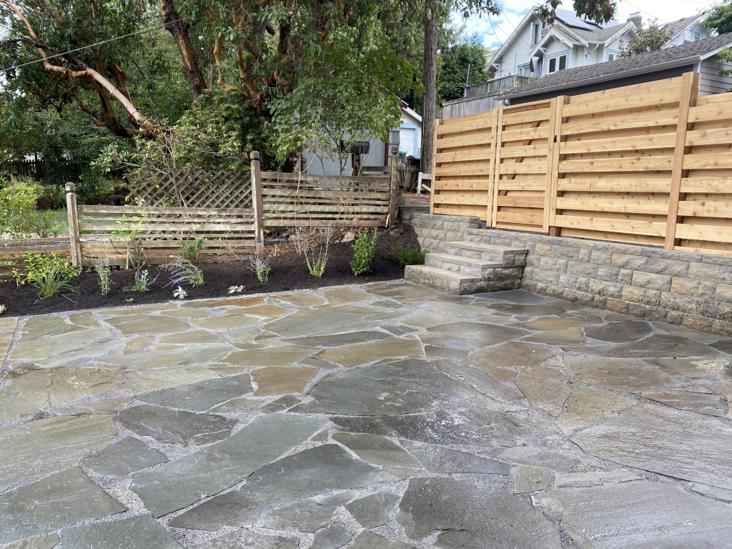 Flawless Flagstone : A Step-by-Step Guide to Installing a Real Stone Patio